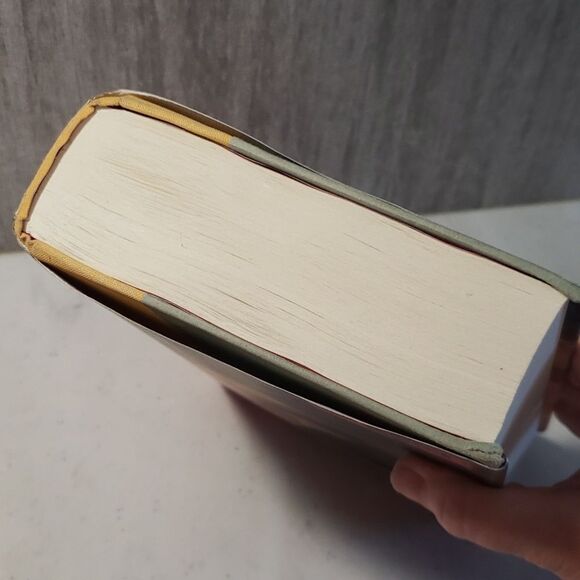 Book - "Harry Potter and the Deathly Hallows" - J. K. Rowling (2007) - Picture 6 of 10